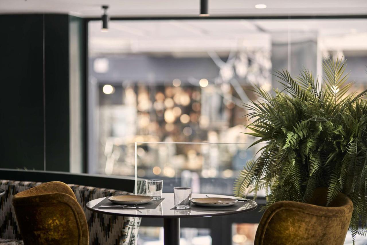 The Social Athens Hotel, A Member Of Radisson Individuals Экстерьер фото