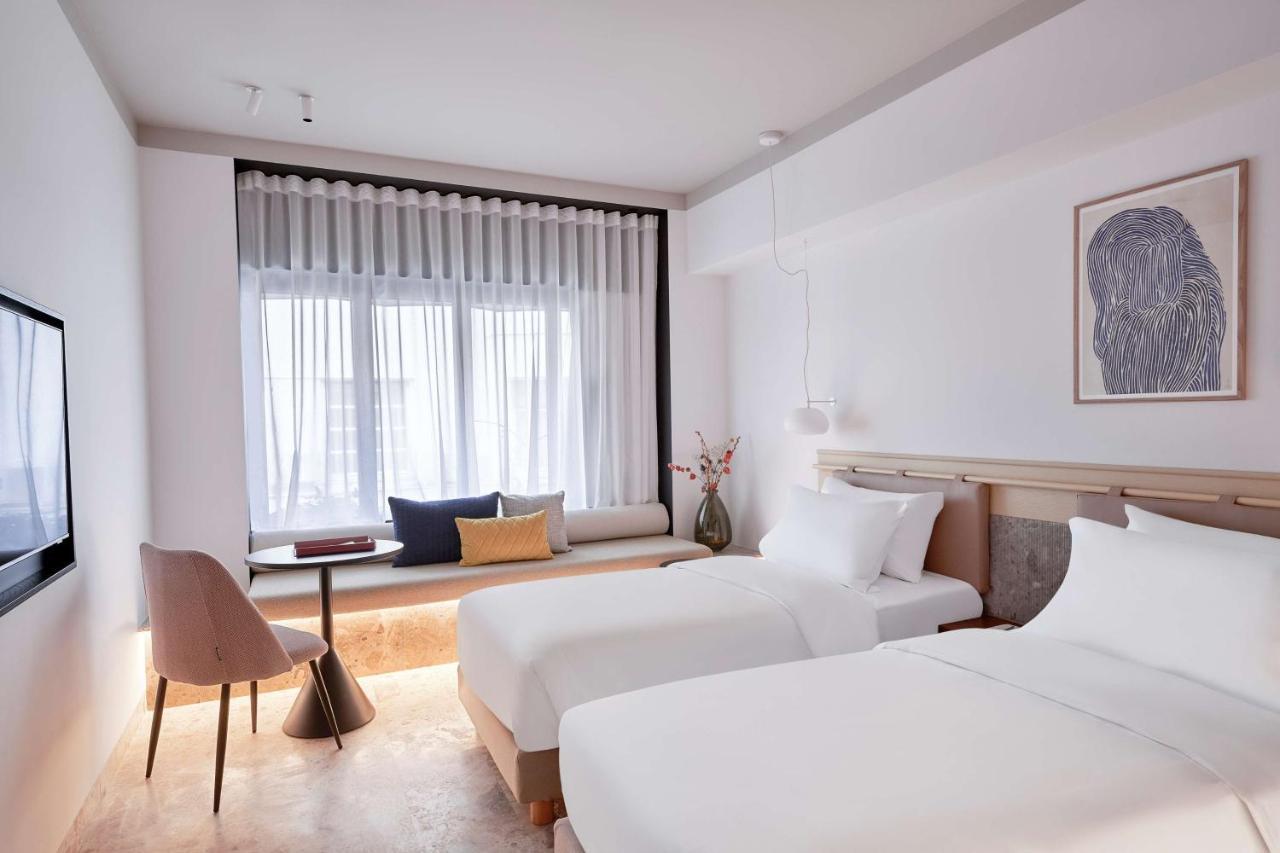 The Social Athens Hotel, A Member Of Radisson Individuals Экстерьер фото