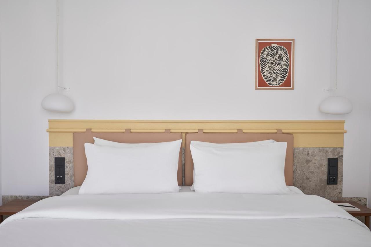 The Social Athens Hotel, A Member Of Radisson Individuals Экстерьер фото
